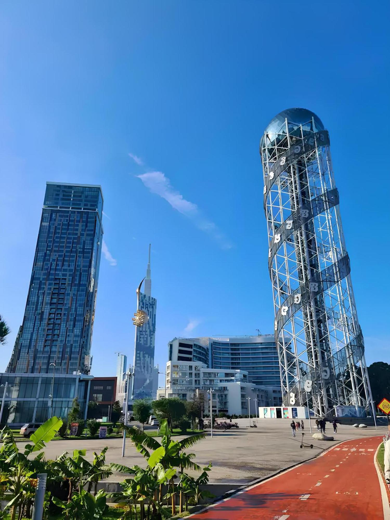 Orbi Panoramic Aparthotel Батуми Екстериор снимка